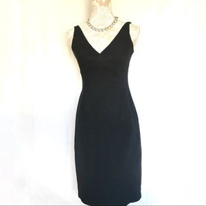 Laundry By Shelli Segal Elegant Black V-Neck Mini Dress